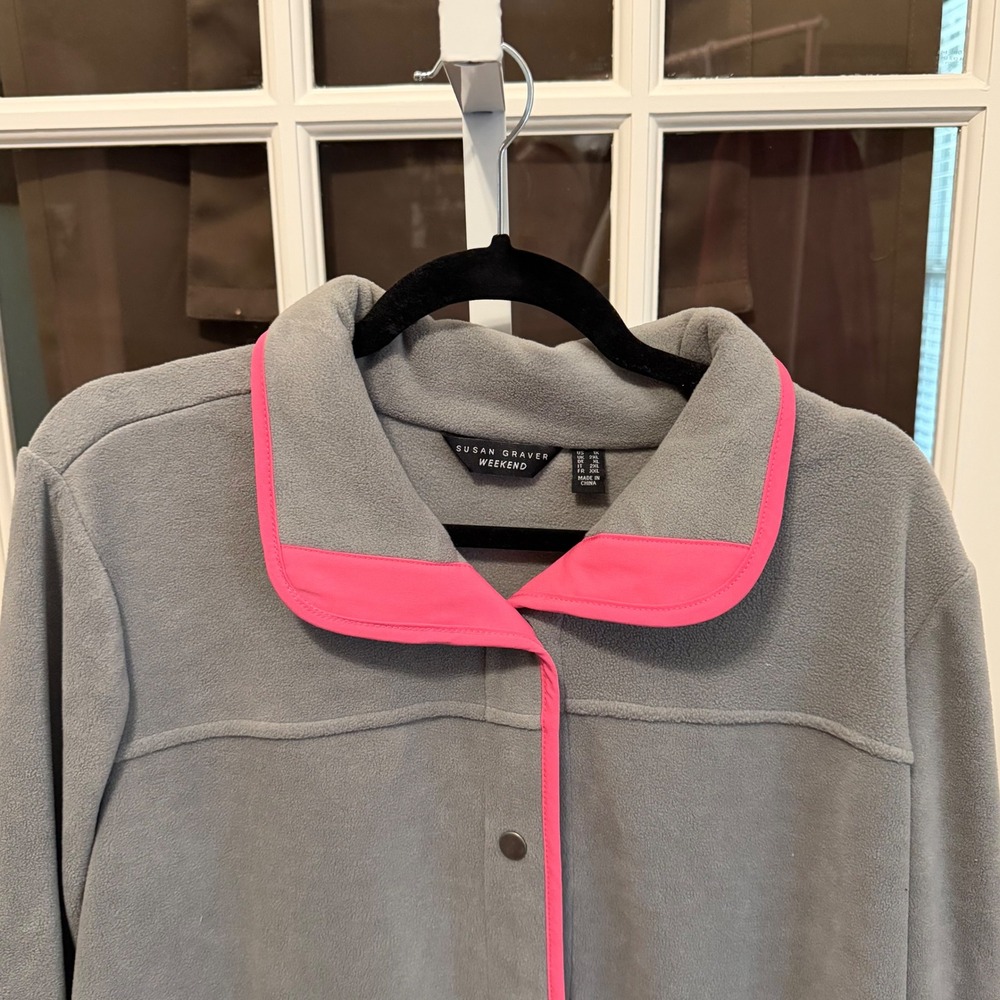 Susan Graver‎ Weekend Gray Fleece Jacket Pink Trim Snap Front Pockets Women